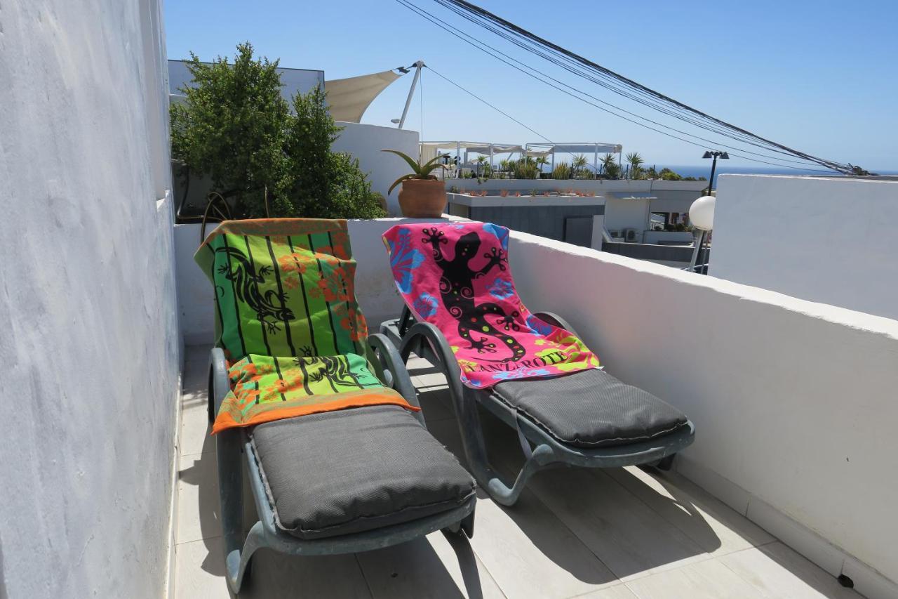 Casa Arrigo - Splendido Bungalow Centrale Con Grande Terrazza E Vista Mare Puerto del Carmen  Bagian luar foto